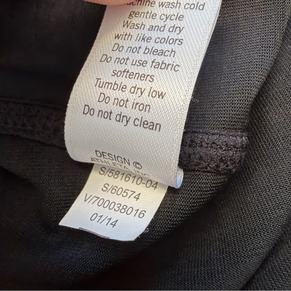Athleta Women's Pacifica UPF Long Sleeve Size 2X XXL Pullover 1/2 Zip Black Gym - Picture 10 of 10